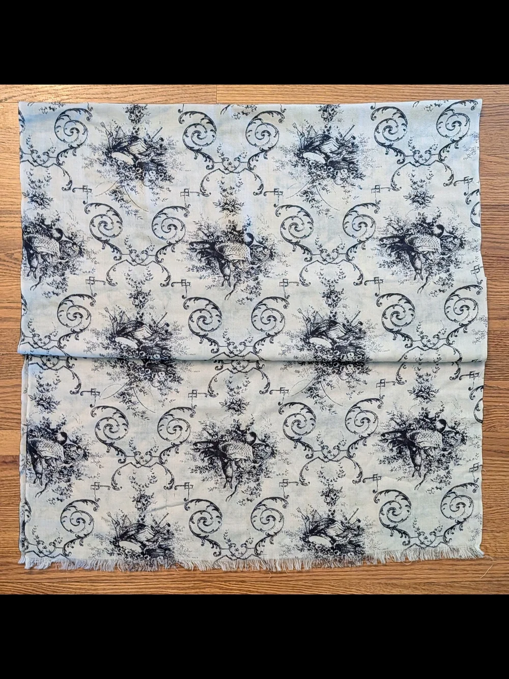 NWOT Vintage 90s Ivory & Black Art Print European Cashmere Wrap Scarf 72